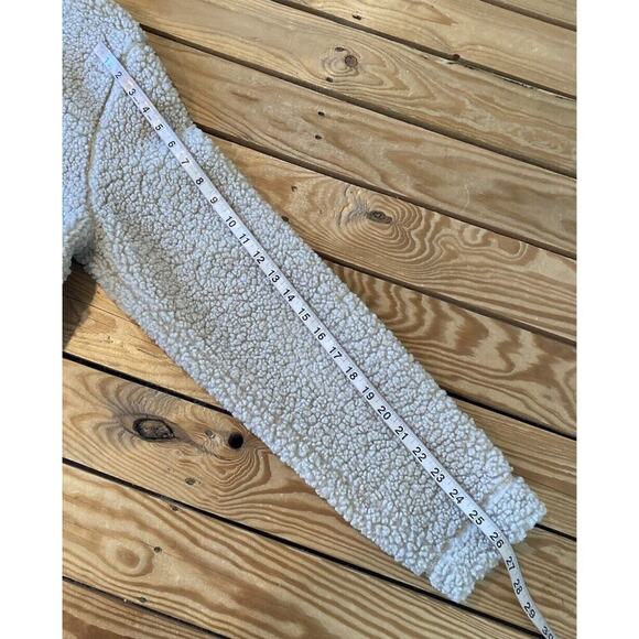 H&M Sherpa Full Zip Jacket Size Large Women’s Beige - Picture 9 of 9